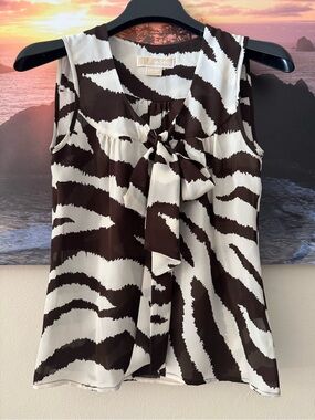 MICHAEL Michael Kors Brown and White Tie-Neck Sleeveless Camisole